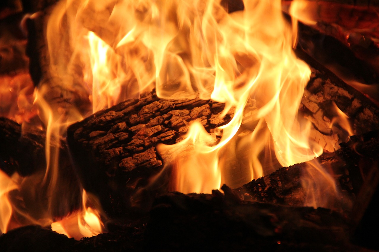 Expert Fireplace Cleaning in Des Plaines, IL Professional Fireplace Cleaning Services In Des Plaines Illinois
